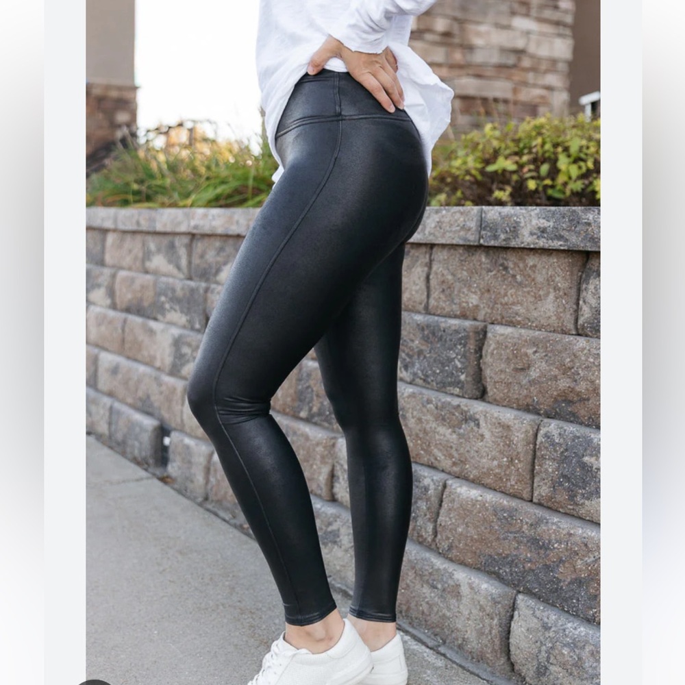 NWT SPANX Faux‎ Leather Leggings in Black size XL - Picture 4 of 9